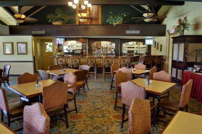 Best Western Aku Tiki Inn Daytona Beach Exterior photo