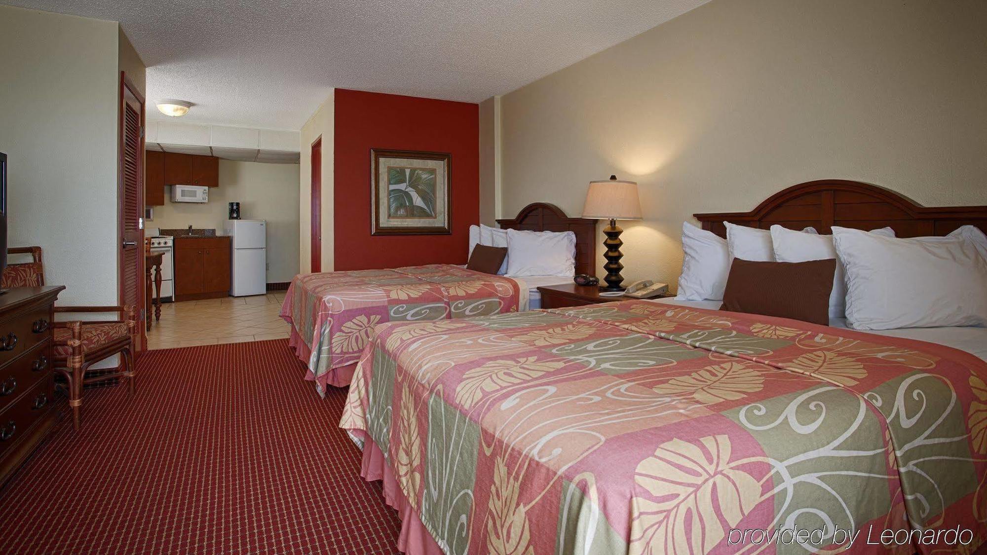 Best Western Aku Tiki Inn Daytona Beach Exterior photo