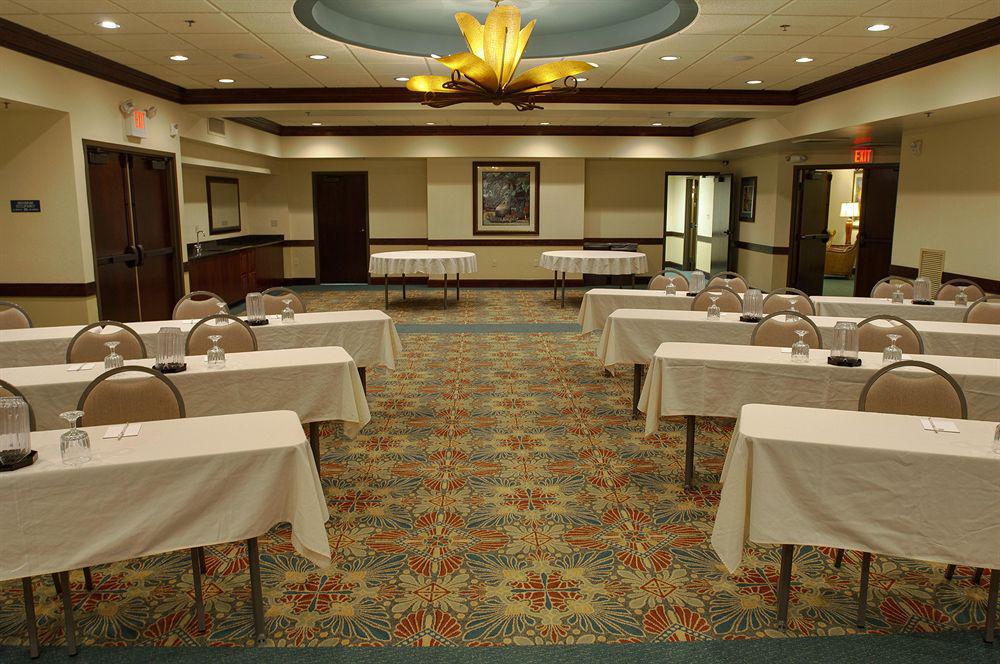 Best Western Aku Tiki Inn Daytona Beach Facilities photo